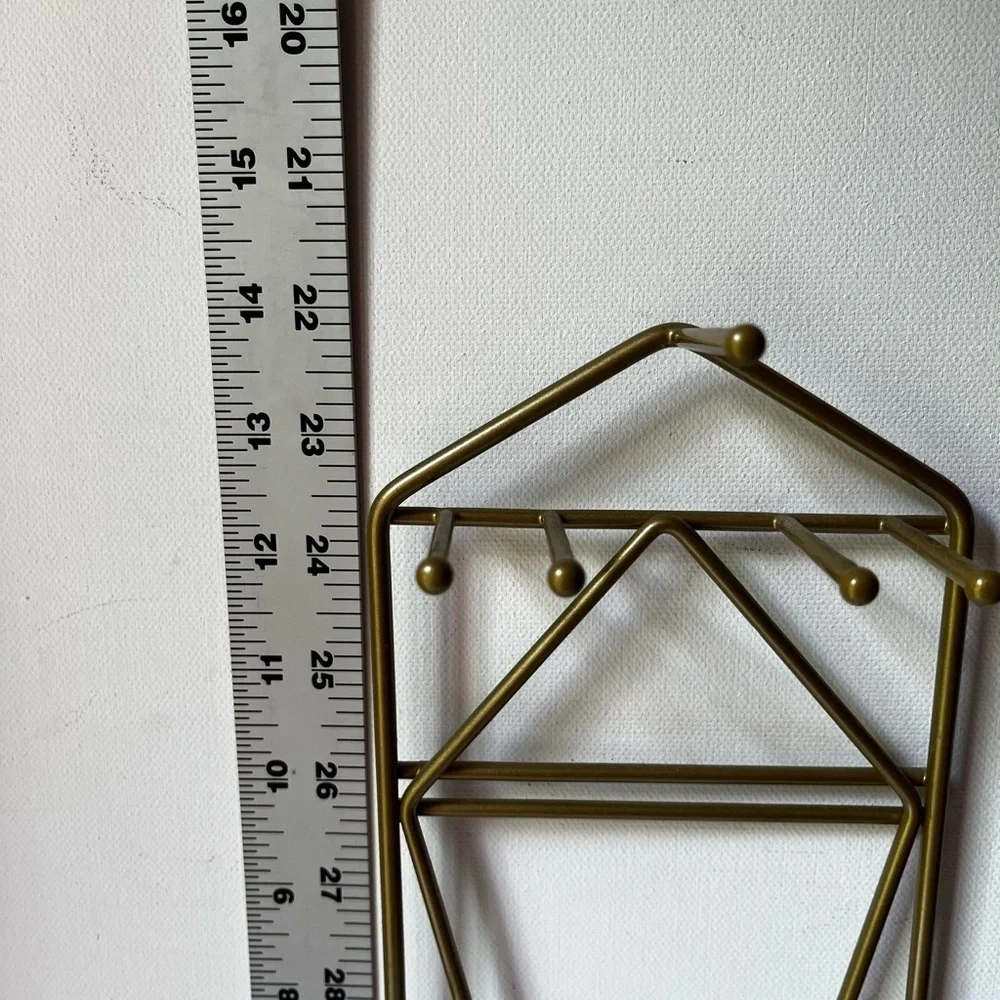 Elegant Gold Metal jewelry Stand, display , holder with ceramic Bowl